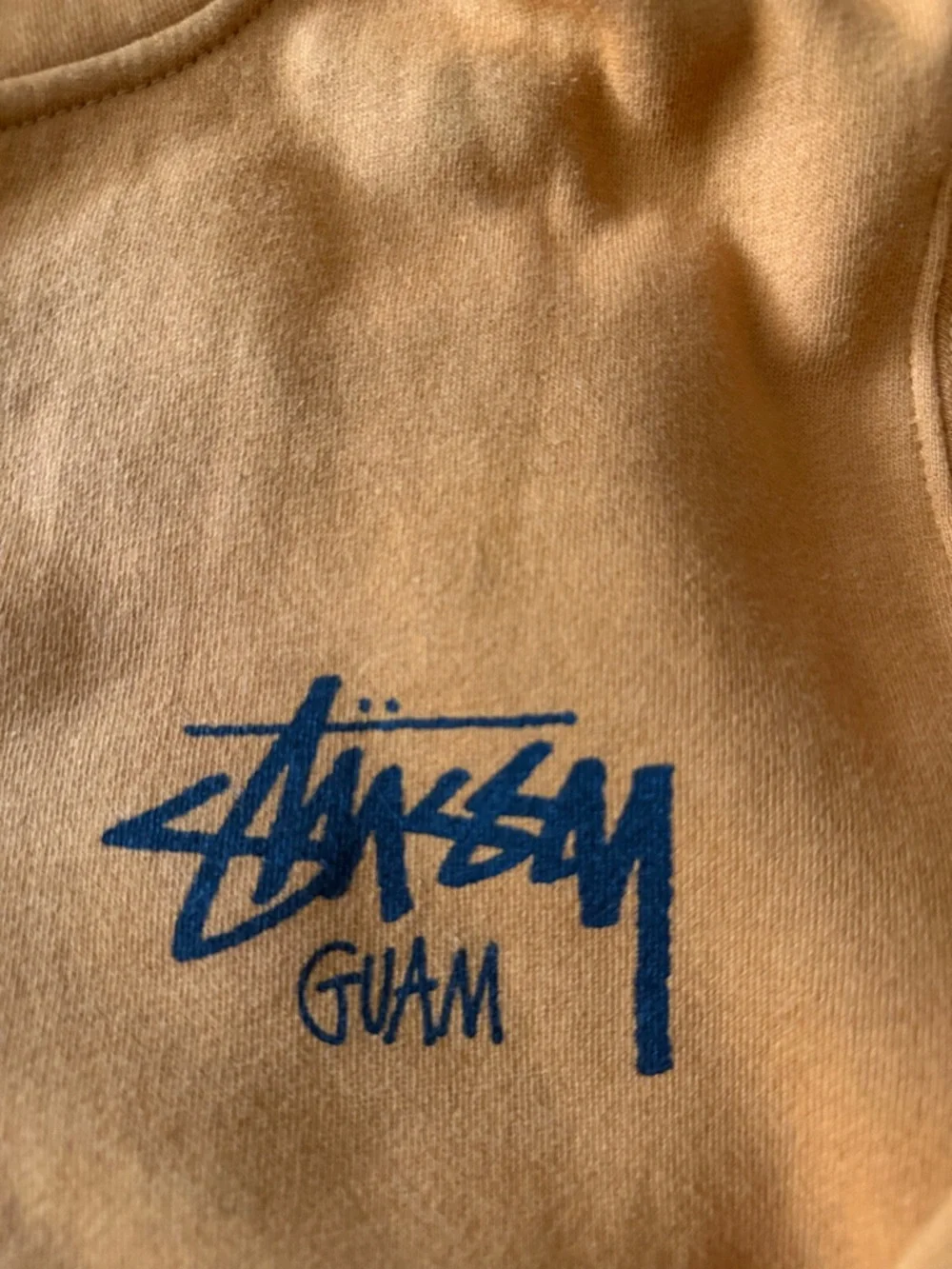 New Stussy Mustard Zip-Up Hoodie Guam Chapter Size Medium - Picture 3 of 4